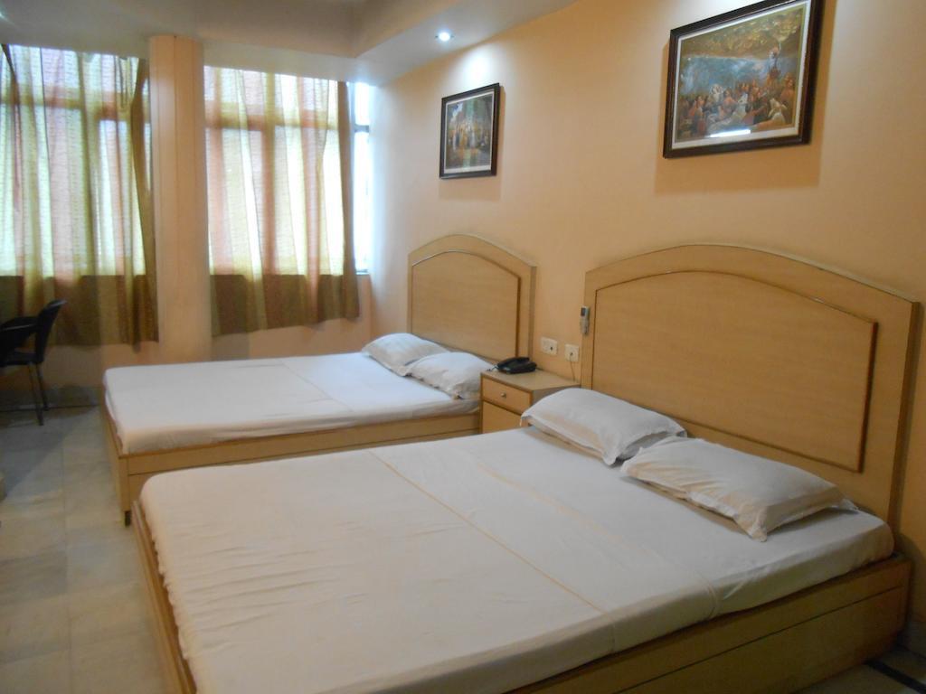 Kings Crown Salt Lake Калькутта Номер фото
